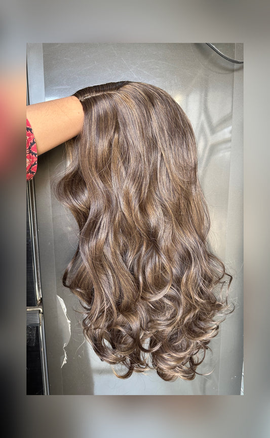 Full head wig Blonde streaks